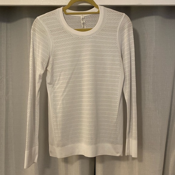 Lululemon Long Sleeve Top - Picture 1 of 4